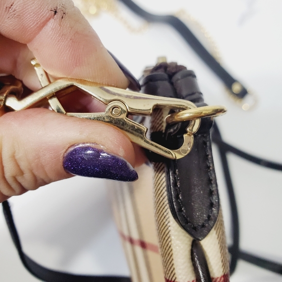 BURBERRY authentic PVC leather crossbosy  Horseferry check small  bag - Picture 7 of 16